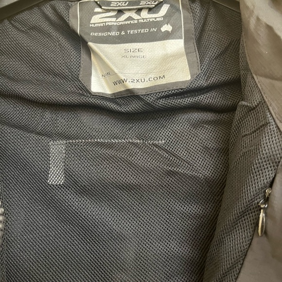 2XU sailing jacket. Soft bank Japan sponsored America’s Cup team jacket. - Picture 6 of 7